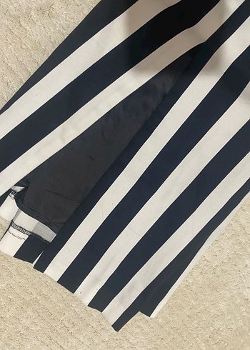Çizgili Pilili Midi Etek - Görsel 4