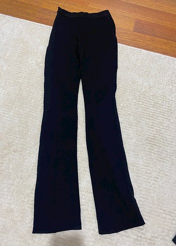 Siyah Pilili Kadın Kumaş Pantolon - Görsel 2