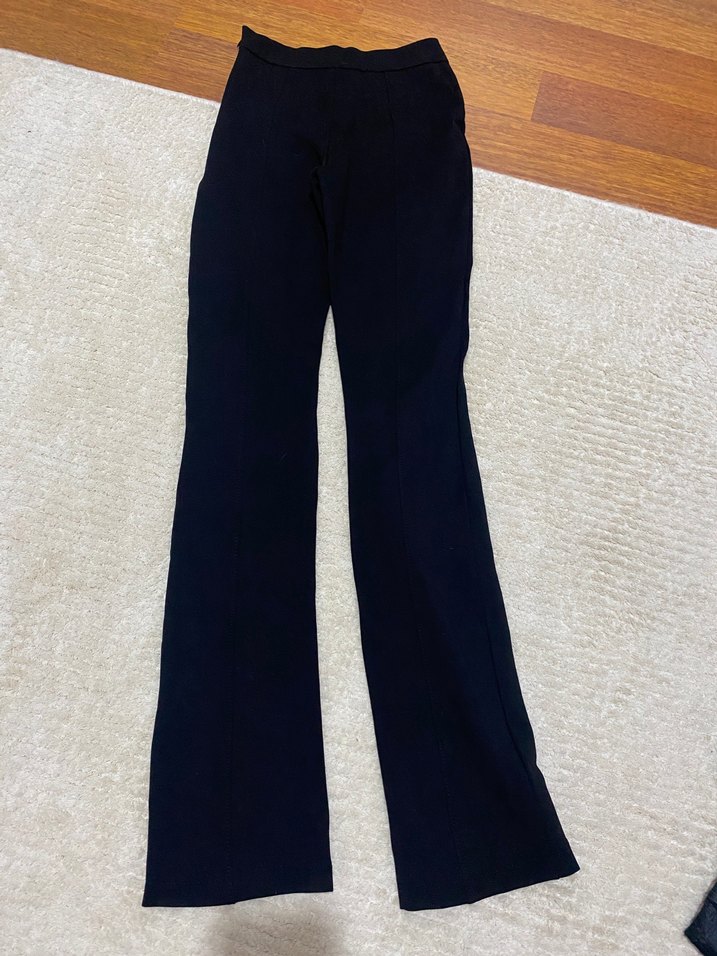 Siyah Pilili Kadın Kumaş Pantolon - Görsel 2