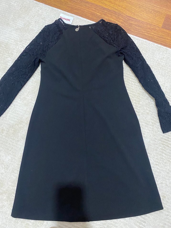 Siyah Uzun Kollu V Yaka Midi Elbise - Görsel 2