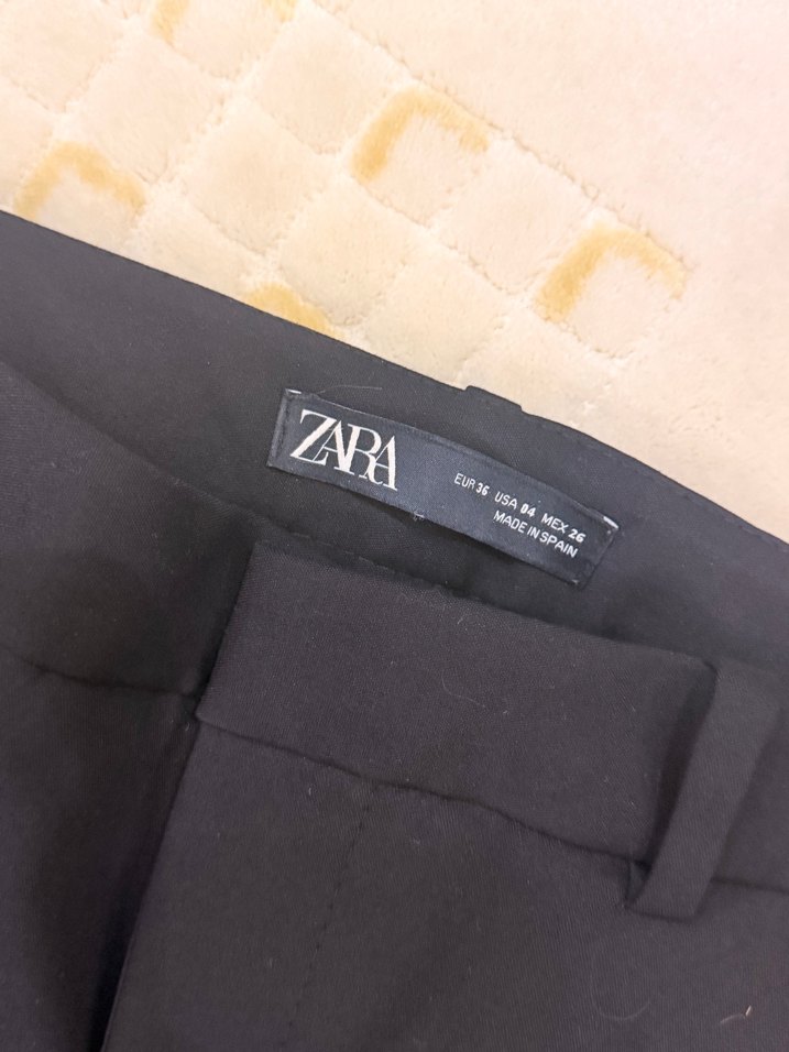 Zara Kumaş Pantolon — görsel 3/4