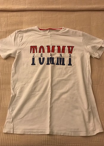 Tommy Jeans Baskılı Beyaz Erkek Tişört