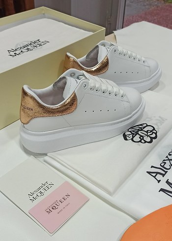 diğer Beden Beyaz Deri arka dore deri Alexander McQueen