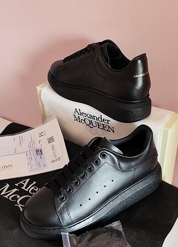 Alexander McQueen içi dışı deri