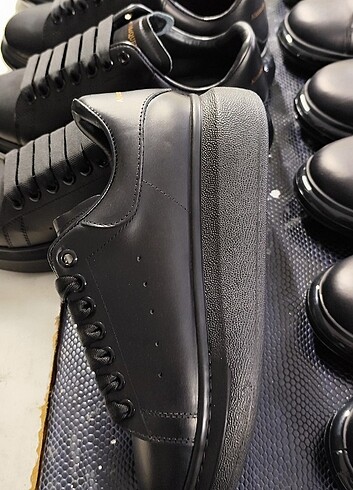 tek ebat Beden çeşitli Renk Alexander McQueen çeşitleri kişiye özel renk ve numara yapılır