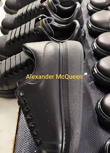 tek ebat Beden çeşitli Renk Alexander McQueen çeşitleri 