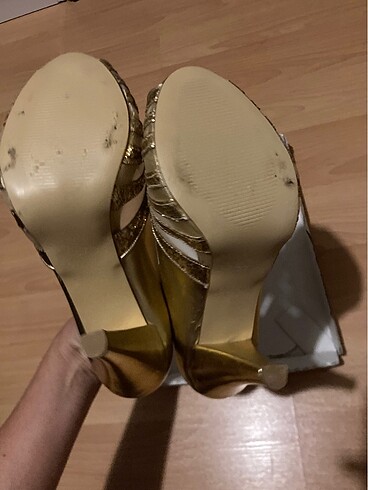 37 Beden altın Renk Stiletto