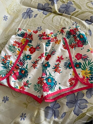Çocuk bikini üstü