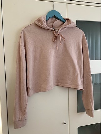 H&M sweatshirt