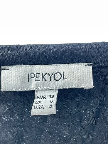 34 Beden siyah Renk ipekyol Gömlek %70 İndirimli.