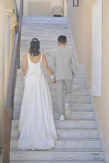 ACİL SATILIK Özel Dikim Saten Gelinlik - Görsel 7