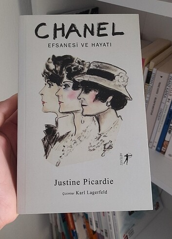 CHANEL Efsanesi ve Hayatı