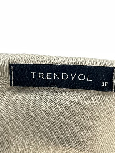 38 Beden çeşitli Renk Trendyol & Milla Uzun Elbise %70 İndirimli.