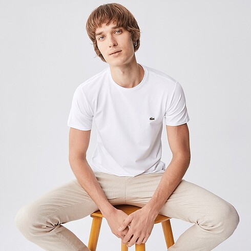 Beyaz Lacoste tshirt