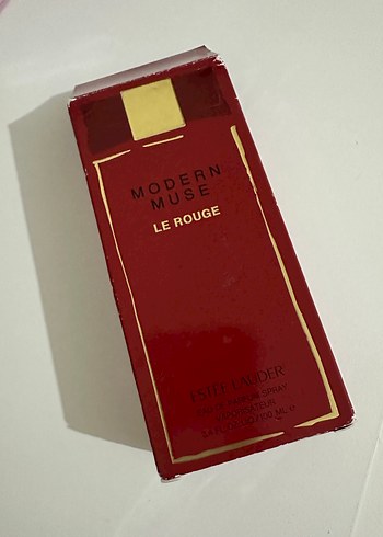 Estee Lauder Modern Muse Le Rouge Kadın Parfümü - Görsel 3