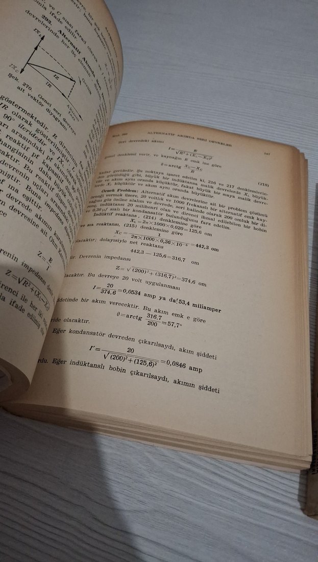 Modern Üniversite Fizik Kitapları Cilt II ve III - Görsel 5