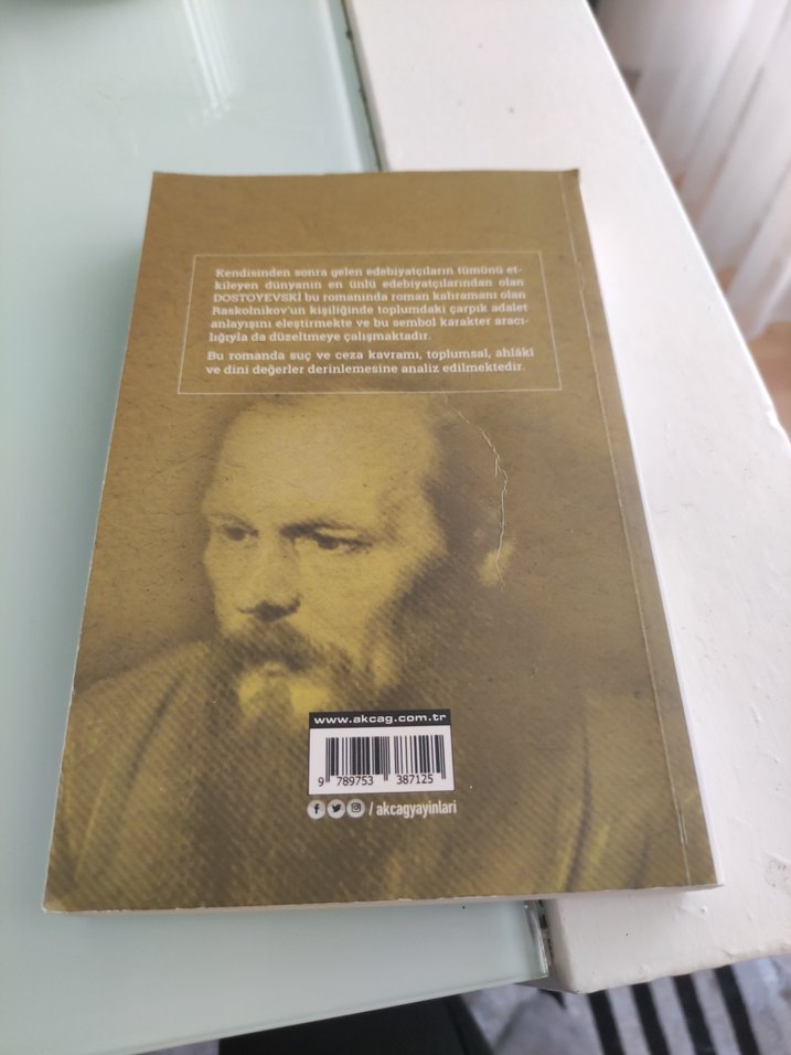Suç ve Ceza - Dostoyevski - Görsel 2