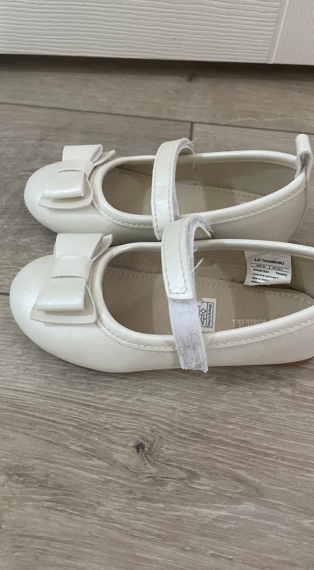 Kız Çocuk Beyaz Fiyonk Detaylı Babet - Görsel 3