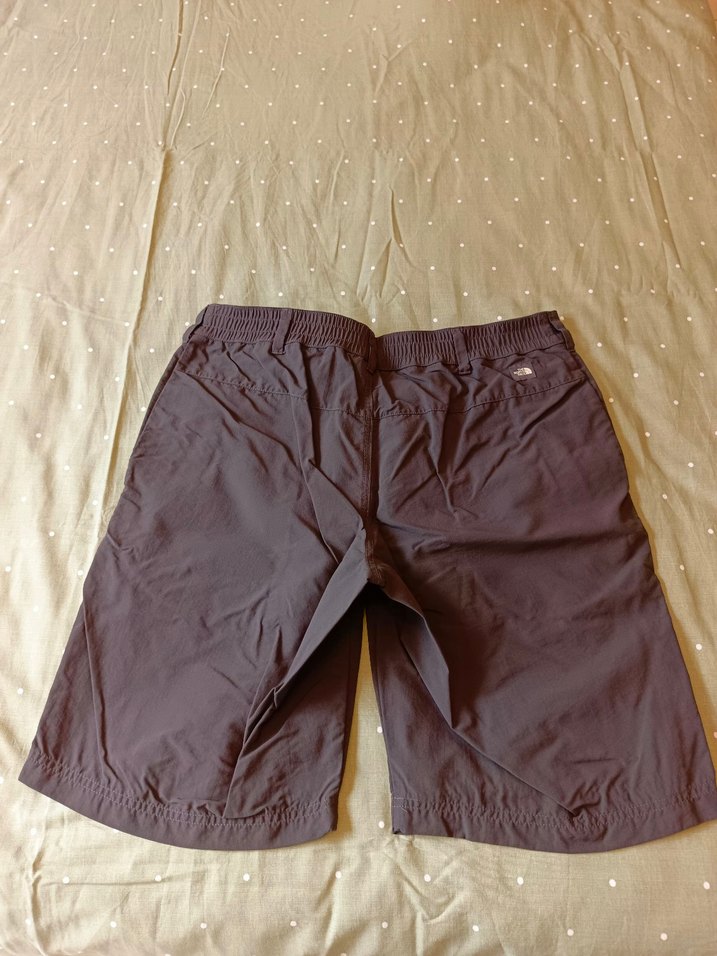 The North Face Erkek koyu gri Bermuda Şort - Görsel 2