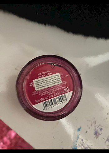 Revolution Revolution Burgundy Köpük Allık