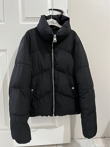 Bershka bershka siyah şişme mont