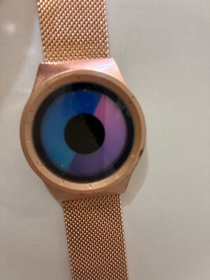 Altın Renk Minimalist Kadın Saat - Görsel 2