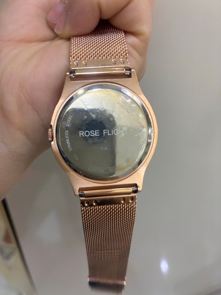 Altın Renk Minimalist Kadın Saat - Görsel 3