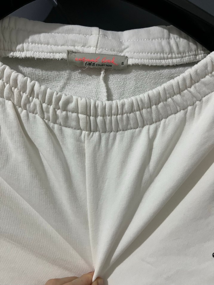 Beyaz Pamuklu Baskılı alt üst takım - Görsel 5