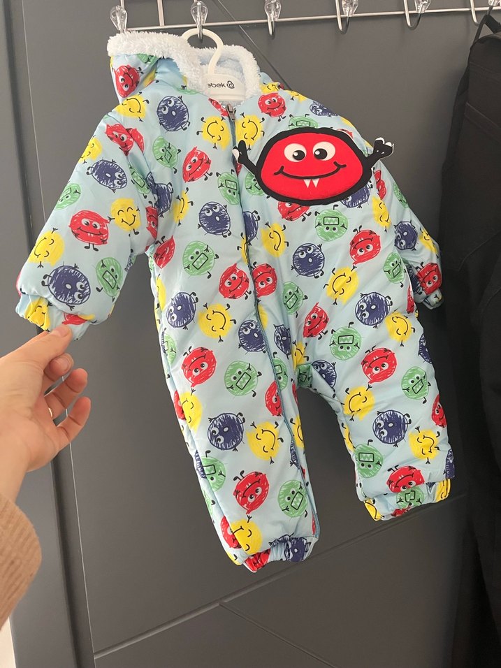 Renkli Kapüşonlu Bebek Tulum - Görsel 2