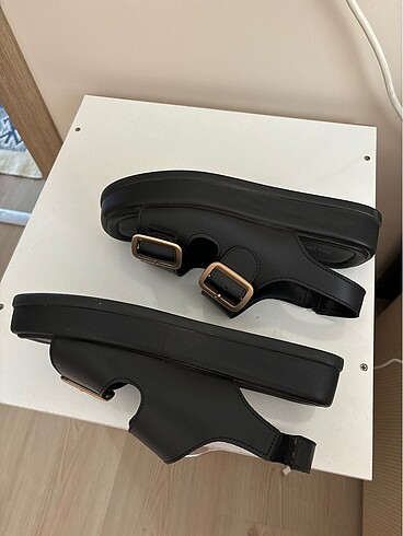 39 Beden siyah Renk Sandalet