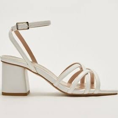 Topuklu ayakkabı sandalet - Görsel 3