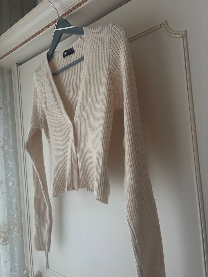 Bej V Yaka İnce Triko Hırka - Görsel 4