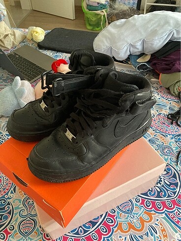 38 Beden Nike Airforce 1 Siyah Bilekli
