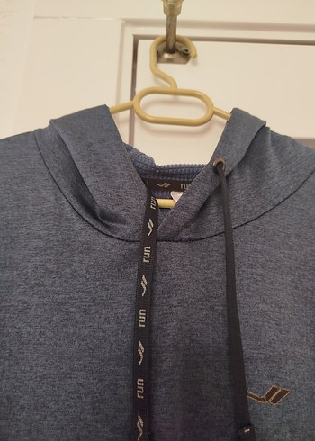 Erkek Gri Kapüşonlu Uzun Kollu Sweatshirt - Görsel 2