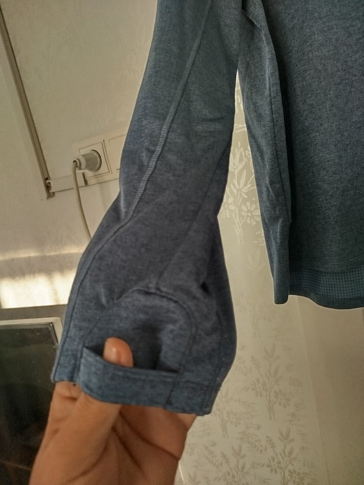 Erkek Gri Kapüşonlu Uzun Kollu Sweatshirt - Görsel 5