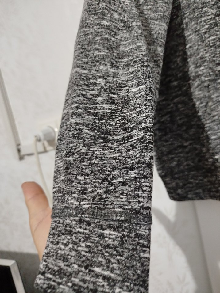 Kadın Gri Kapüşonlu Fermuarlı Sweatshirt - Görsel 2