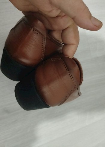 Bej Parlak Kadın Günlük Topuklu Ayakkabı - Görsel 5