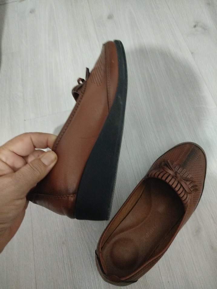 Bej Parlak Kadın Günlük Topuklu Ayakkabı - Görsel 4