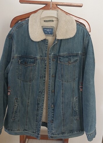 PULL AND BEAR KOT CEKET