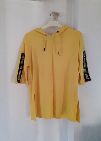 Spor kapşonlu t shirt