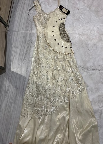 Dantel İşlemeli Uzun abiye
