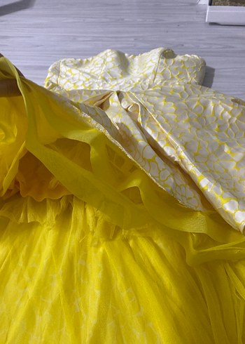 Sarı Straplez Uzun Abiye Elbise - Görsel 4