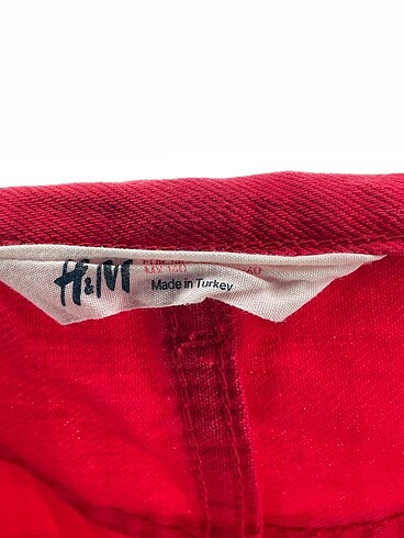 universal Beden kırmızı Renk H&M Jean / Kot %70 İndirimli.