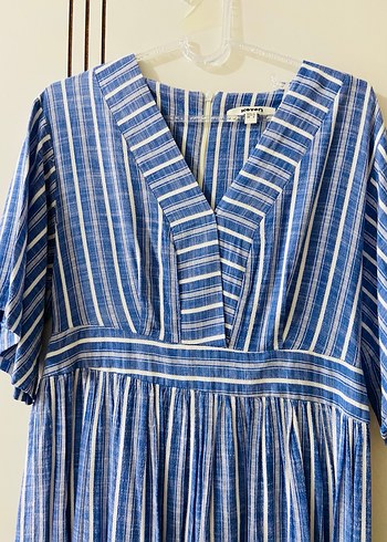 Çizgili V Yaka Elbise - Görsel 4