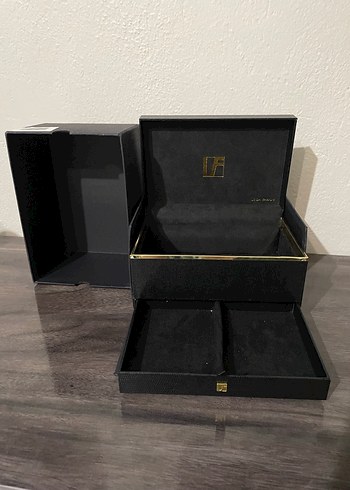 Altın Renkli Siyah Takı Kutusu - Görsel 3