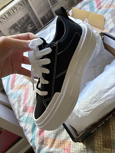 36 Beden siyah Renk Converse