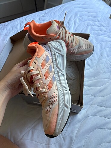 36,5 Beden Adidas Questar