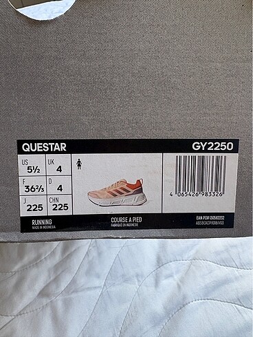 36,5 Beden turuncu Renk Adidas Questar