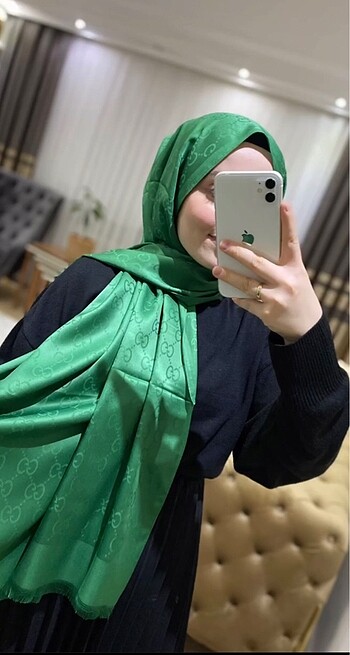 Gucci ipek şalımız