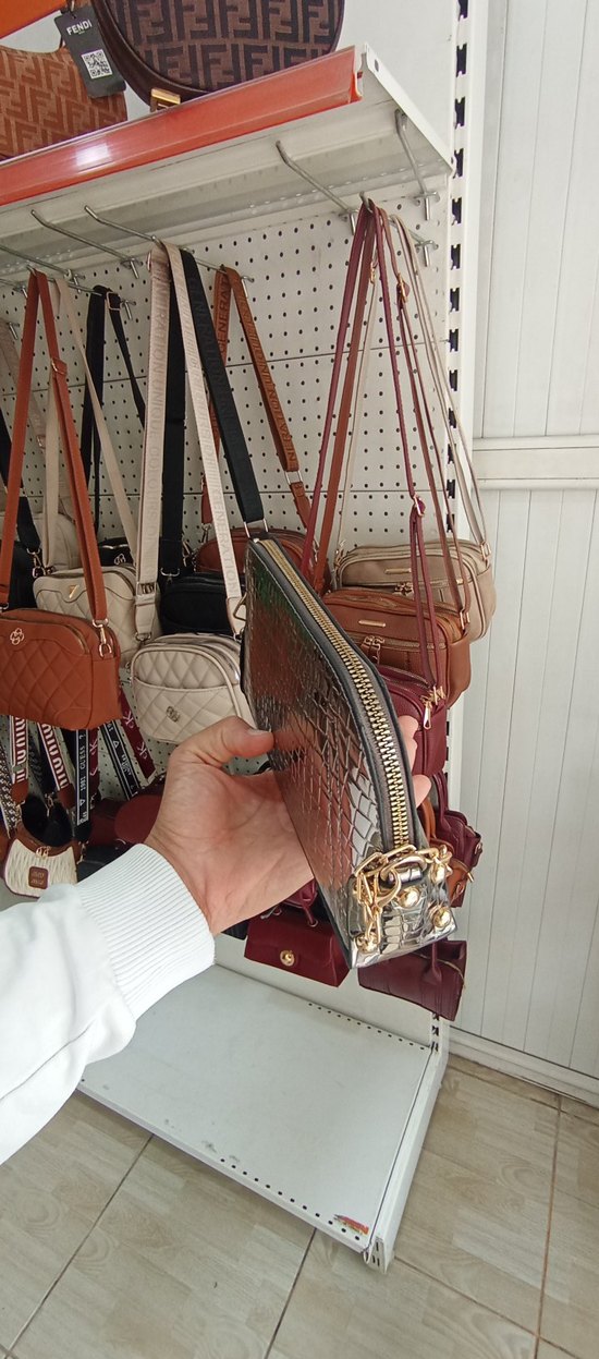 Gümüş çanta - Görsel 2